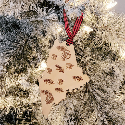 Maine Wood Ornament-Pinecones and Balsam